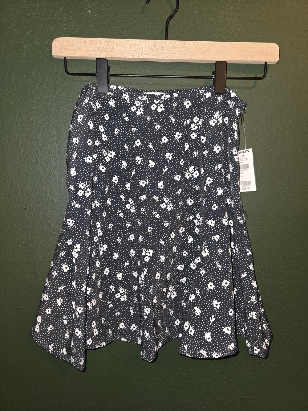 NWT Tilly's Black & White Floral Circle Skirt